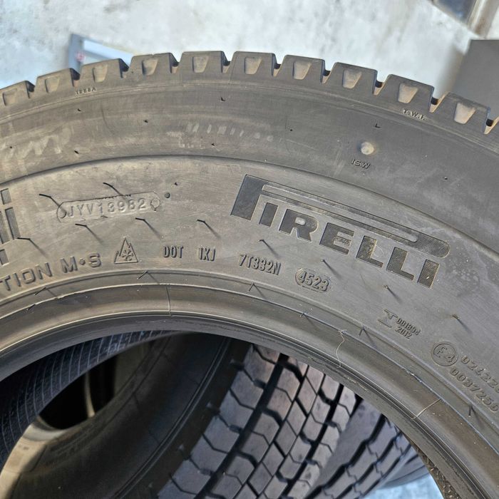 1 тежкотоварна гума 235/75R17.5 Pirelli RO2Drive 132/130M 14PR DOT2023