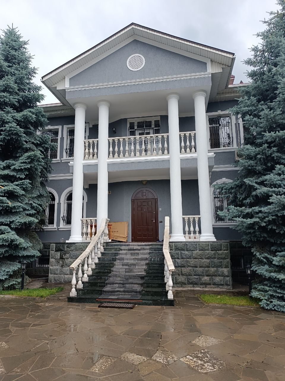 Ремонт фасада, реставрация фасада, покраска фасада, утепление фасада