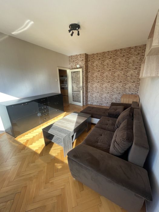 Продава се Двустаен апартамент в София, Света Троица - 64 кв.м за 2063 €/кв.м - Снимка #11