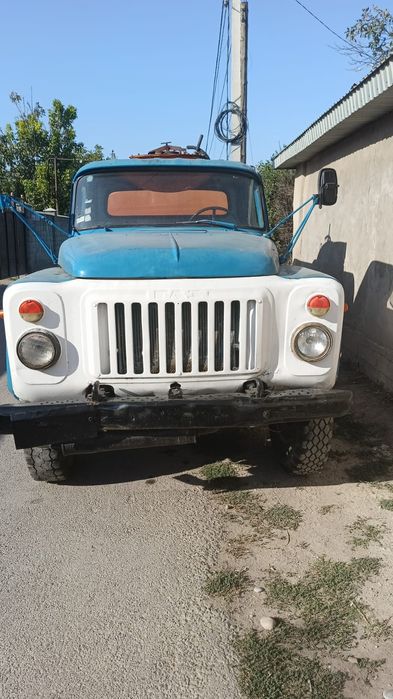 Бензавоз сатылады айдап акелип койганбыз турганына 6 айдай болды