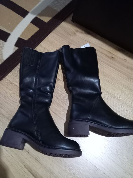 Ботуши дамски 38