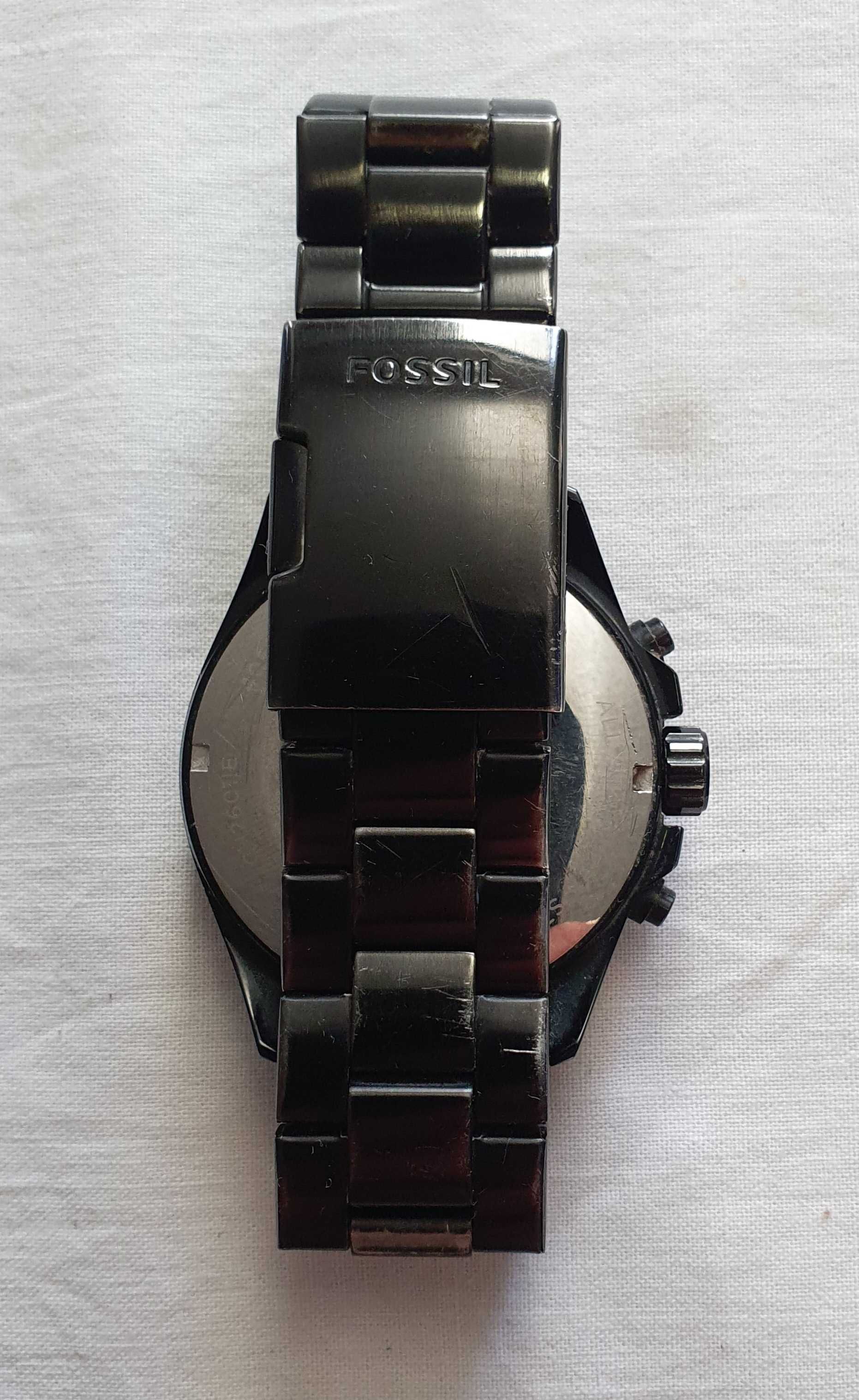 Комплект часовници : Lorus VX42, Fossil CH2601