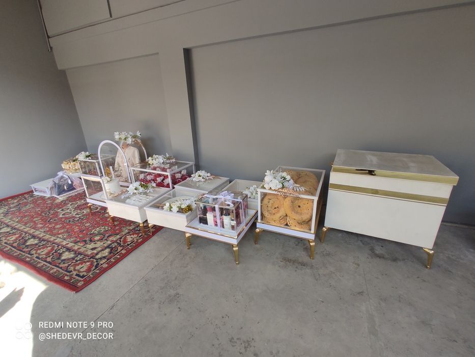 Sarpo moshina fotixa uchun Mercedes Benz viano