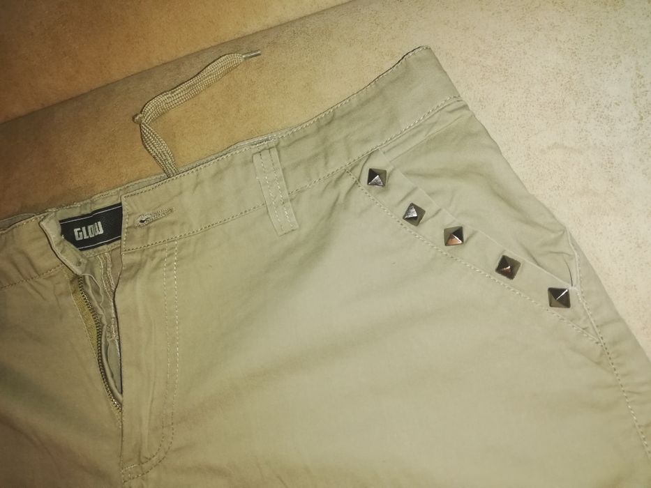 Pantaloni scurti bermude cu ținte