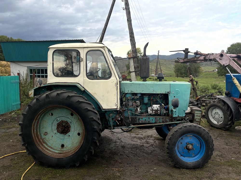 Продам трактор ЮМЗ-6 с косилкой
