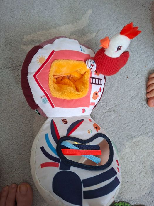 Jucarie senzoriala de plus Lilliputiens - Vacuta Rosalie