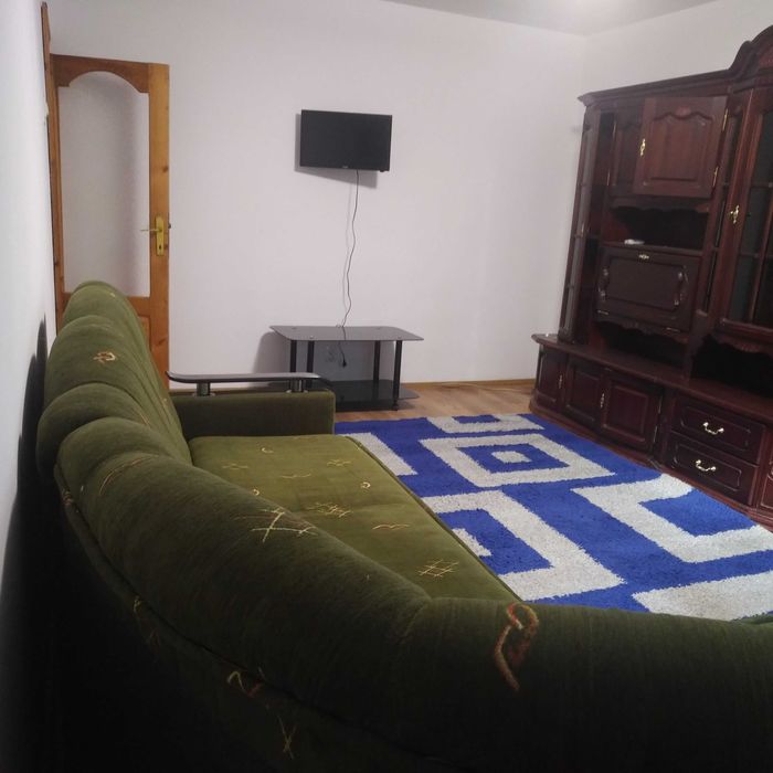 Direct proprietar: Inchiriez Apt 2 camere Nicolina BRD