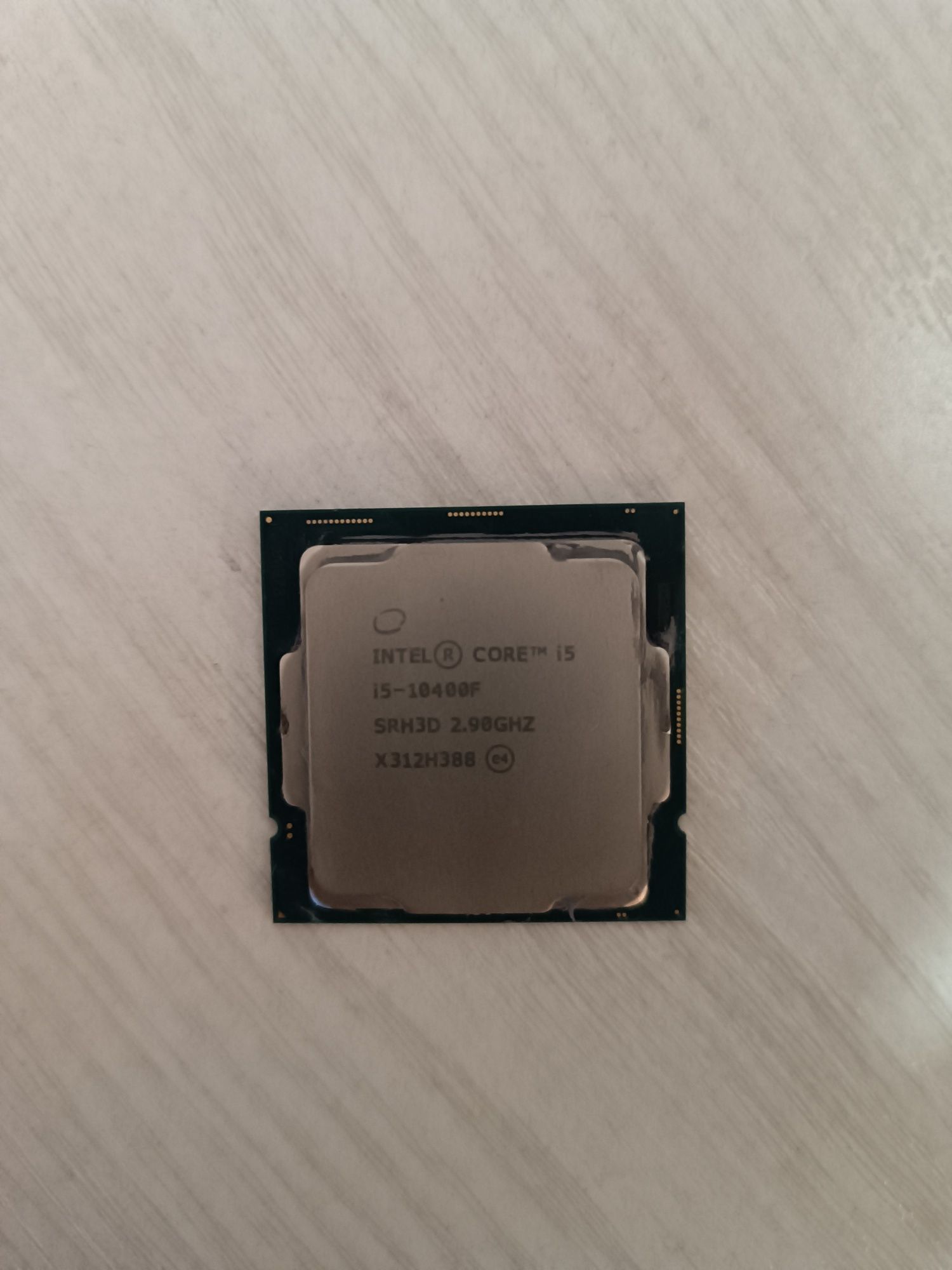Процессор i5 10400f