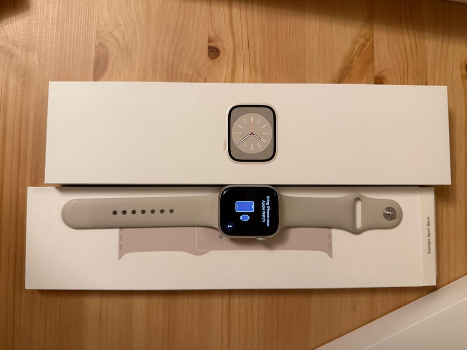 Apple Watch Series 8 45mm Starlight