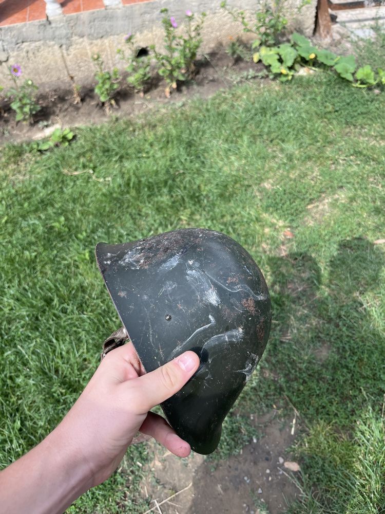 Vand casca romaneasca din razboi pentru colectie