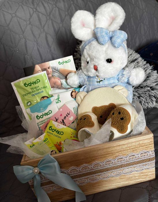Подарък за бебе  бебе