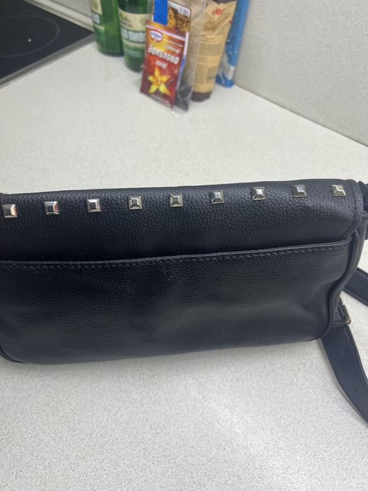 Ежедневна чанта Guess