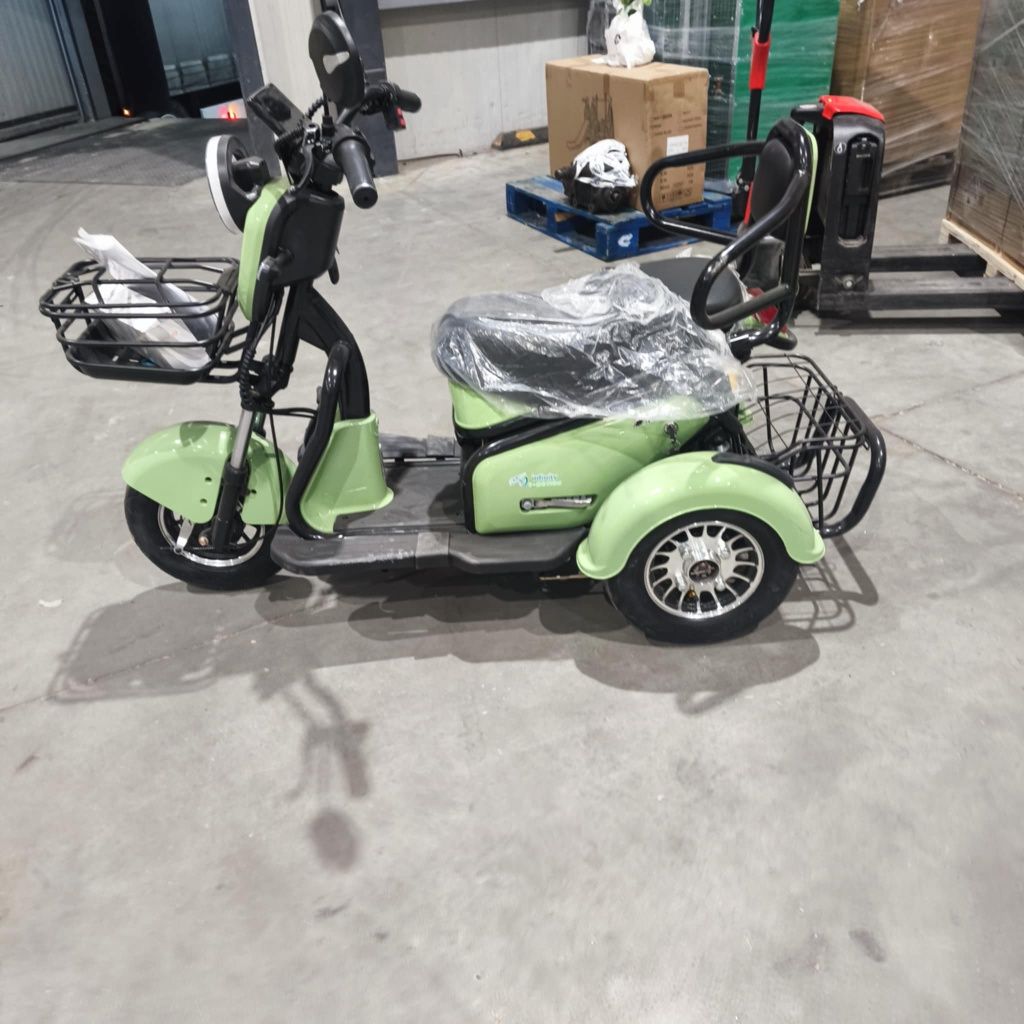 Електрическа триколка Pudding 1800W с транспортни дефекти