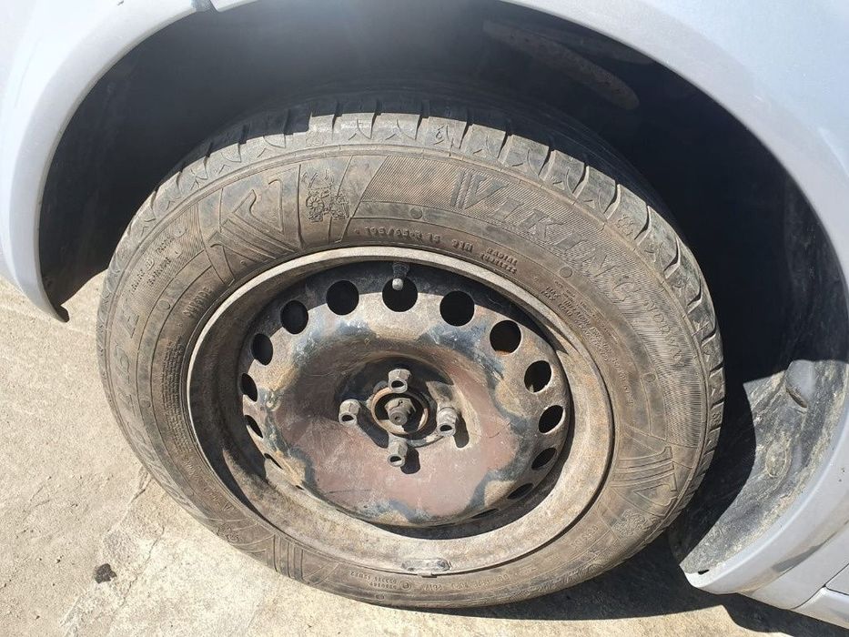 Dezmembrez Renault Megane 2 motor  1.6 benzina 112cp, K4M, Clio cutie de viteze dezmembrari piese