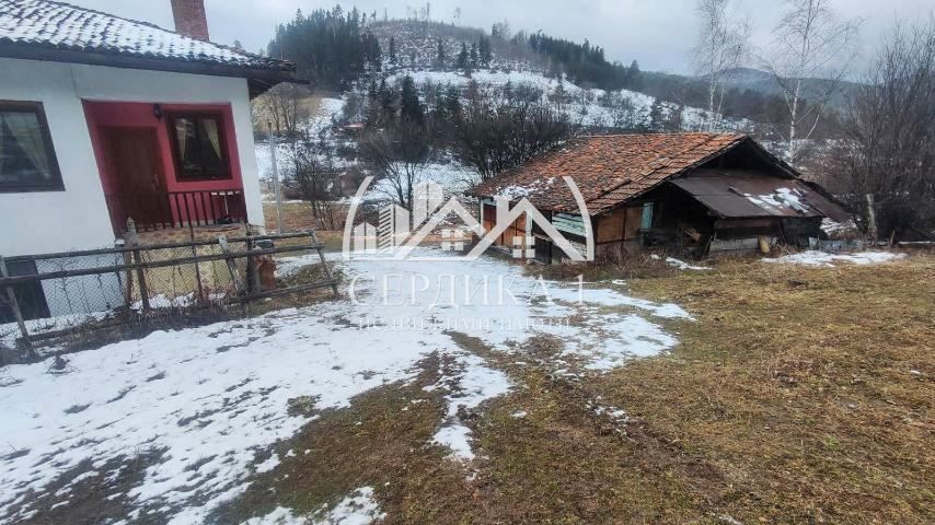 Продава се Парцел в Копривщица - 697 кв.м за 79 €/кв.м - Снимка #3