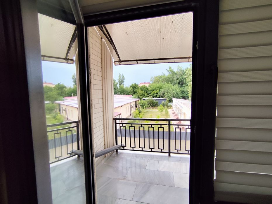 Сдаётся квартира Сергели 5-Бекат 2.хонали 70-кв.м Новостройка