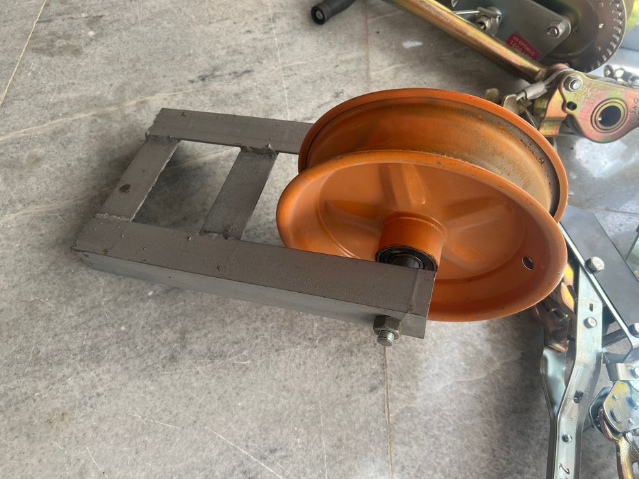 Ролик металический