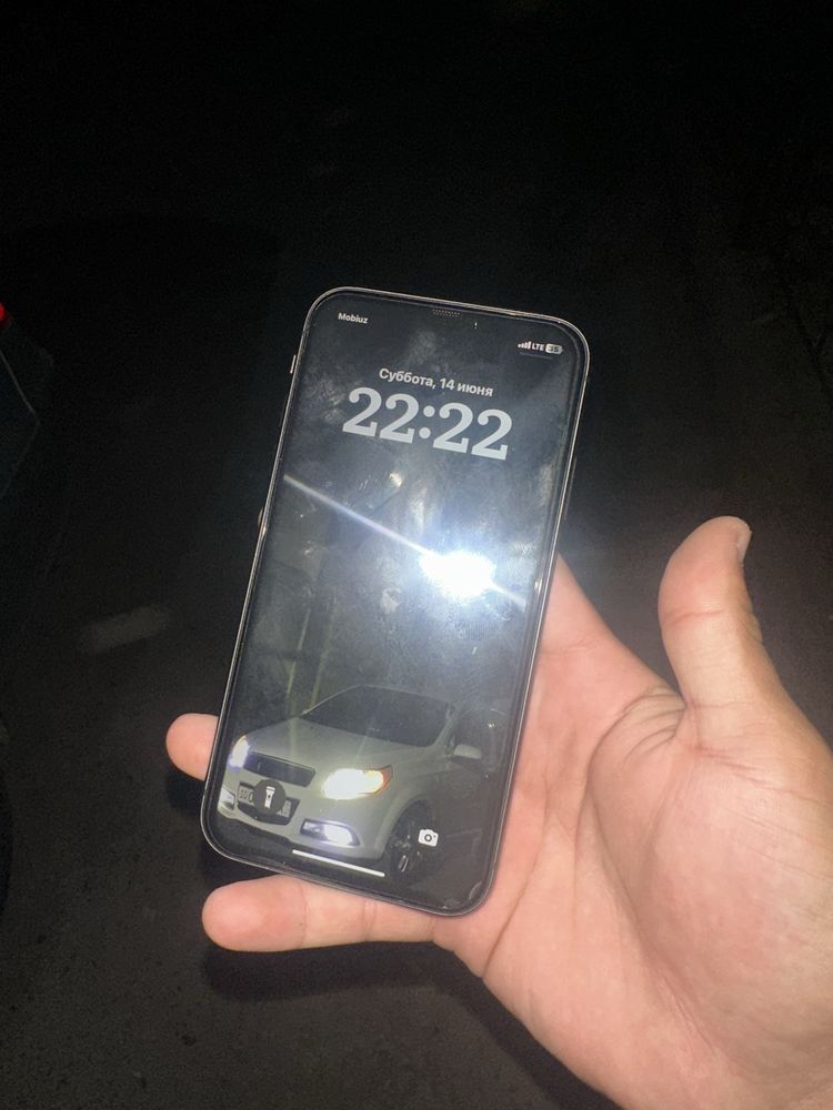 iPhone 11 64Gb Qora
