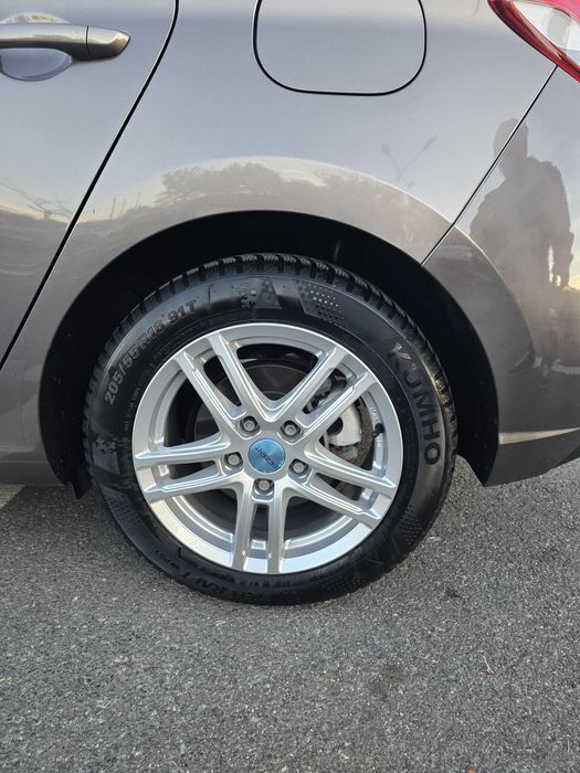 Hyundai i30 1.5 110 cp