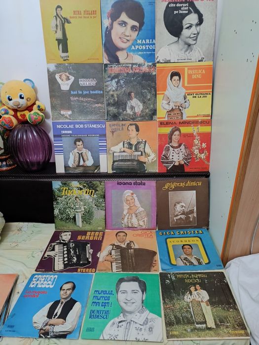Discuri vinil muzică populară