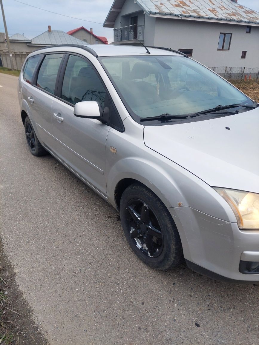 Ford focus 2007 .