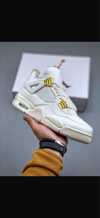 Vand jordan 4 Livrare cu verificare 1-2 zile