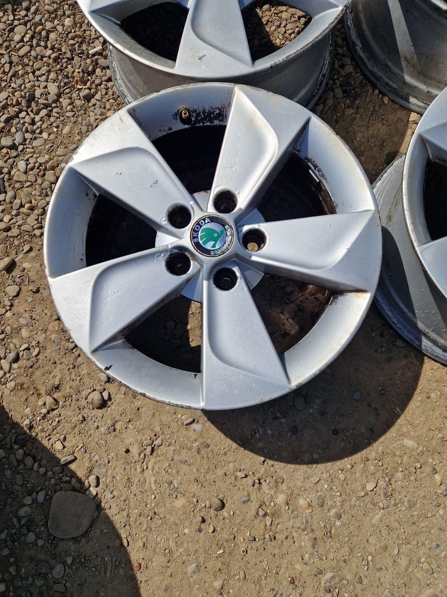 Jante aliaj Skoda Yeti R16 2012