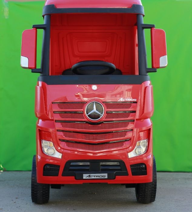 Camion electric pentru copii Mercedes Actros 4x4 12V #Rosu