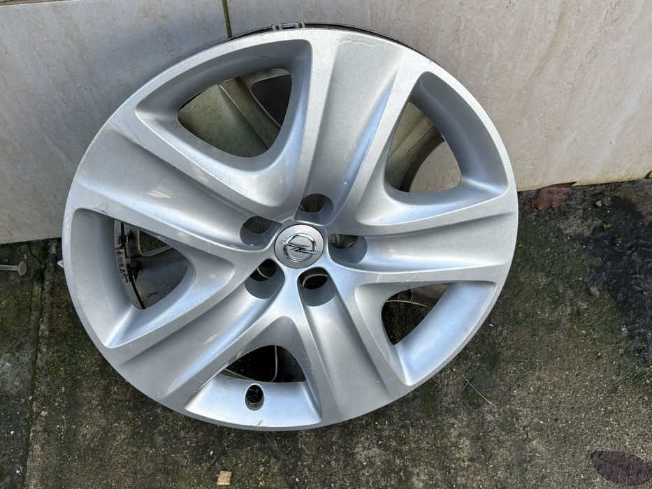 Capace jante structurate opel astra j 17 inch 2017