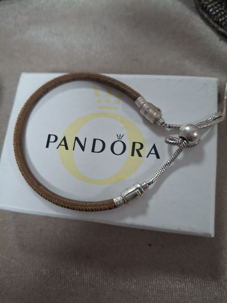 Гривна Pandora , дамска