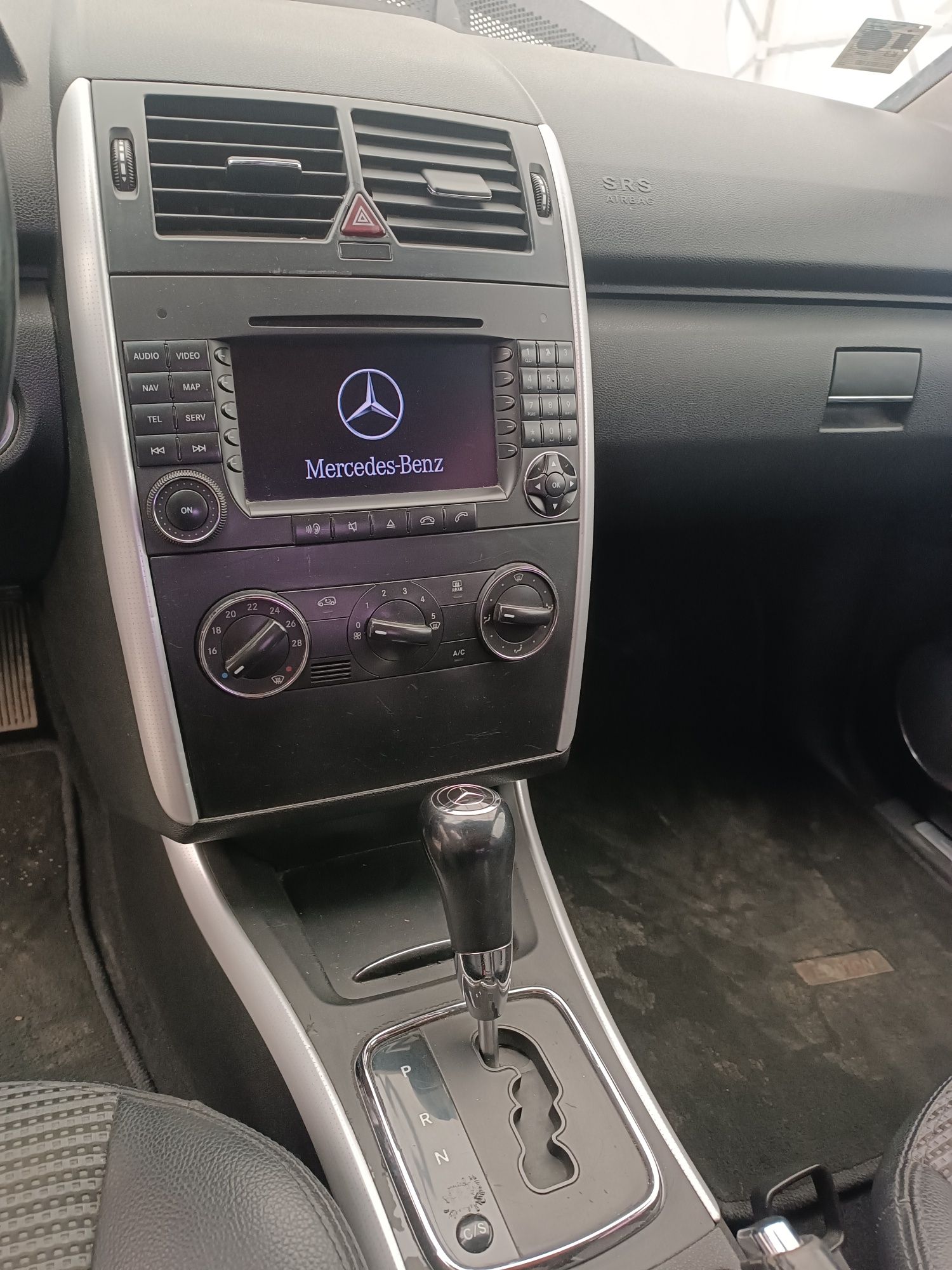 Mercedes cutie automata