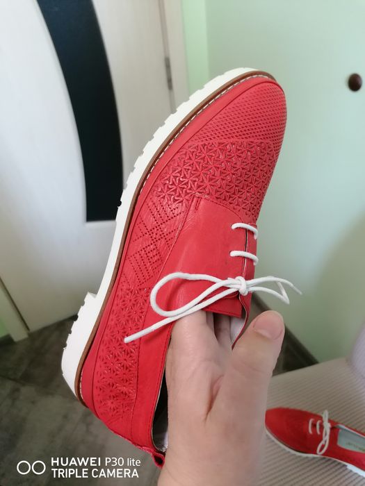 Дамски обувки от естествена кожа