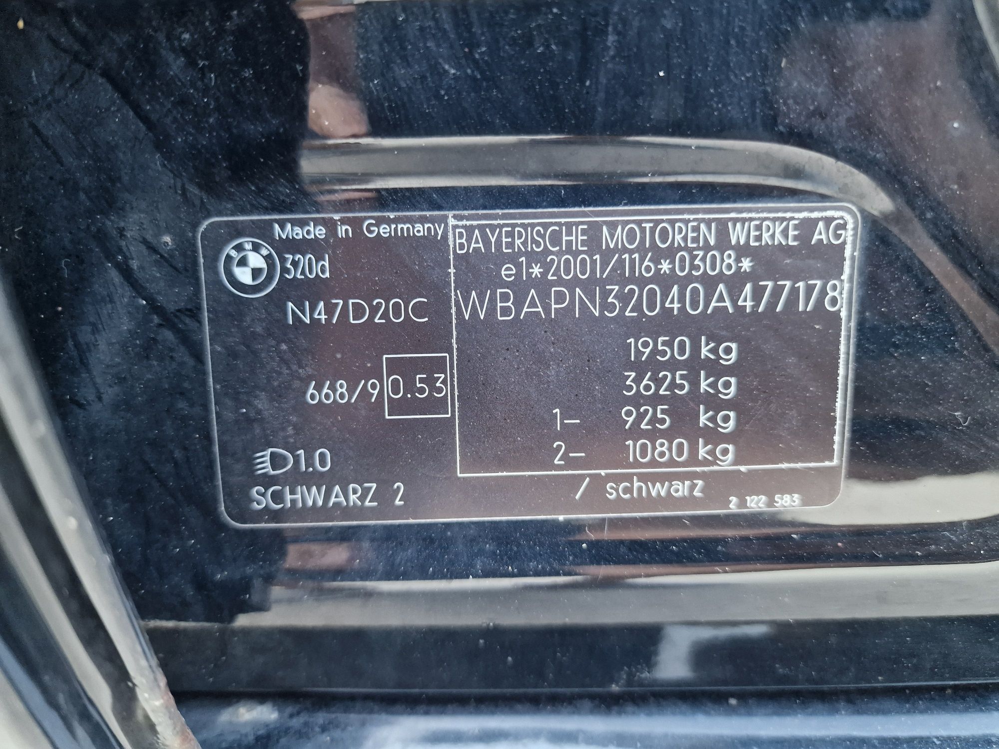 BMW 320 Diesel , 177 cp Euro 5 , model 2010 , volan pe dreapta