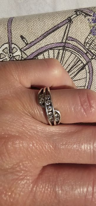 Сребърни - пръстен висулки ,нежно колие