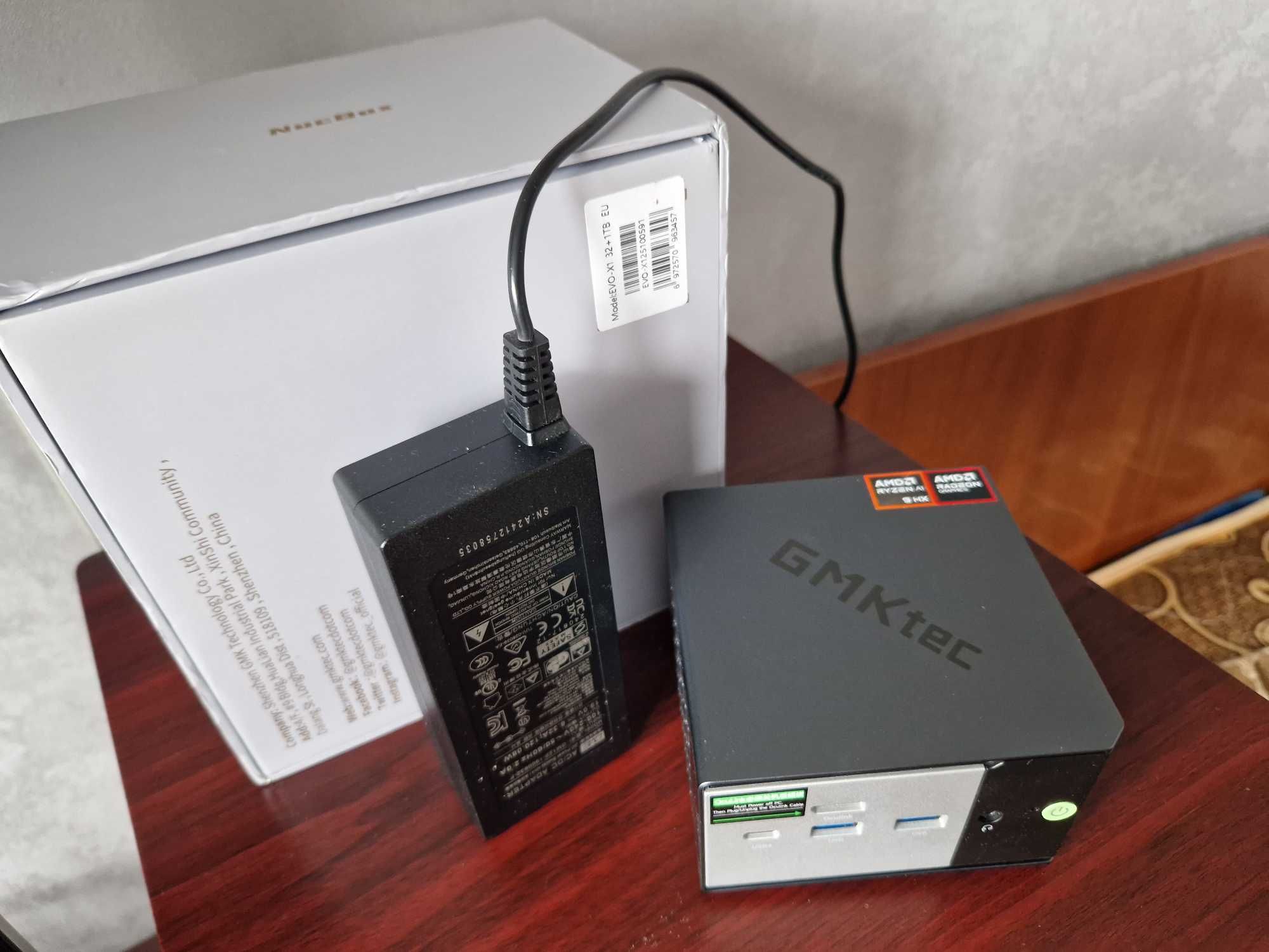 Игровой Mini PC GMKTec EVO-X1 Al 9 HX 370 | Radeon 890M | Oculink Port