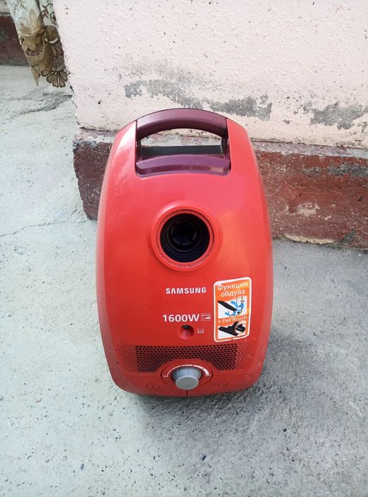 Пылесос Samsung сотилади