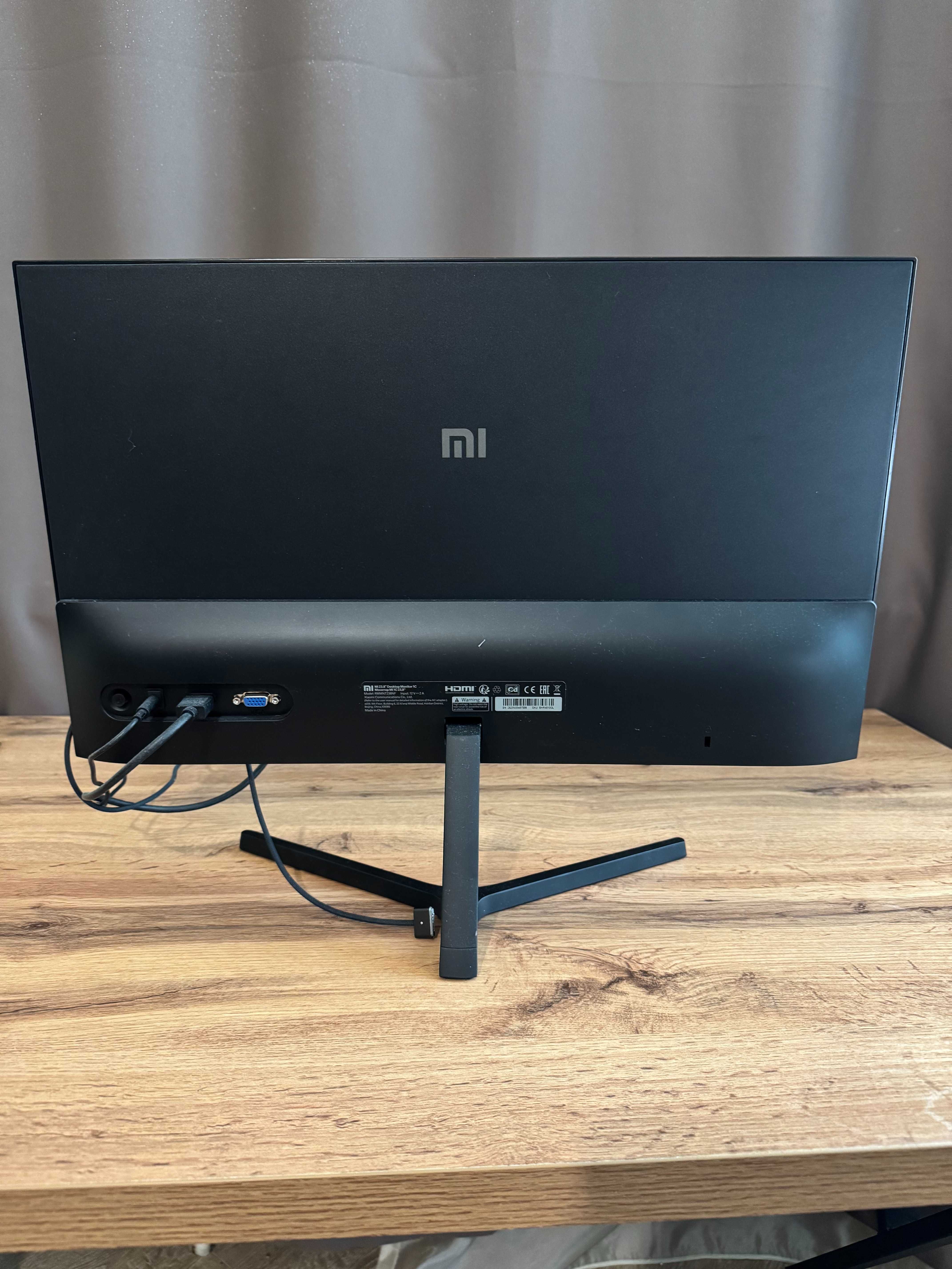 Монитор Xiaomi Mi Desktop