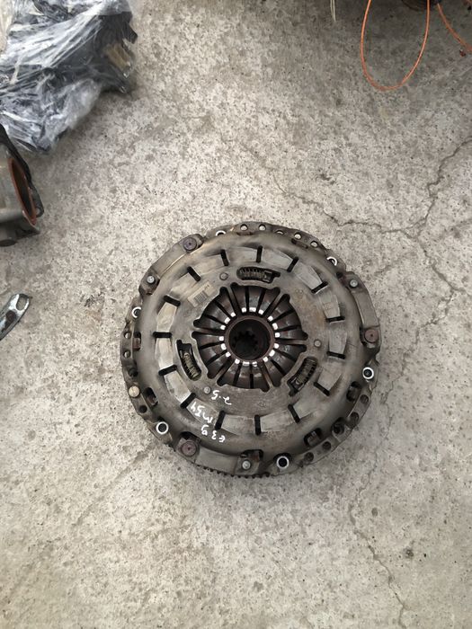 Маховик комплект на е39 бмв