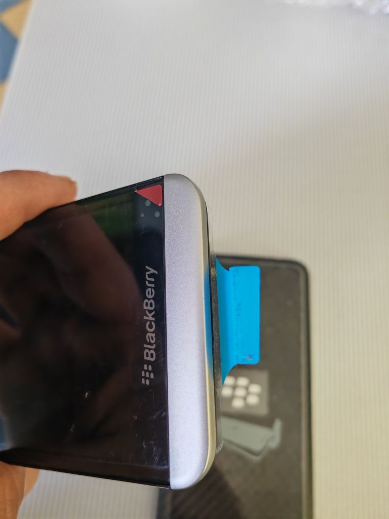 Blackberry Z30 black