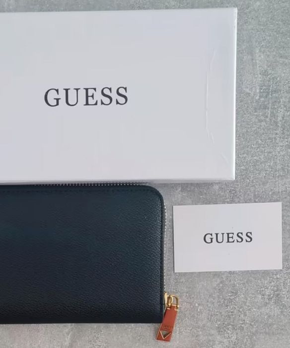 Guess portofel  nou