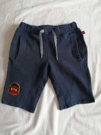 Къси панталони 110-116 размер за момче