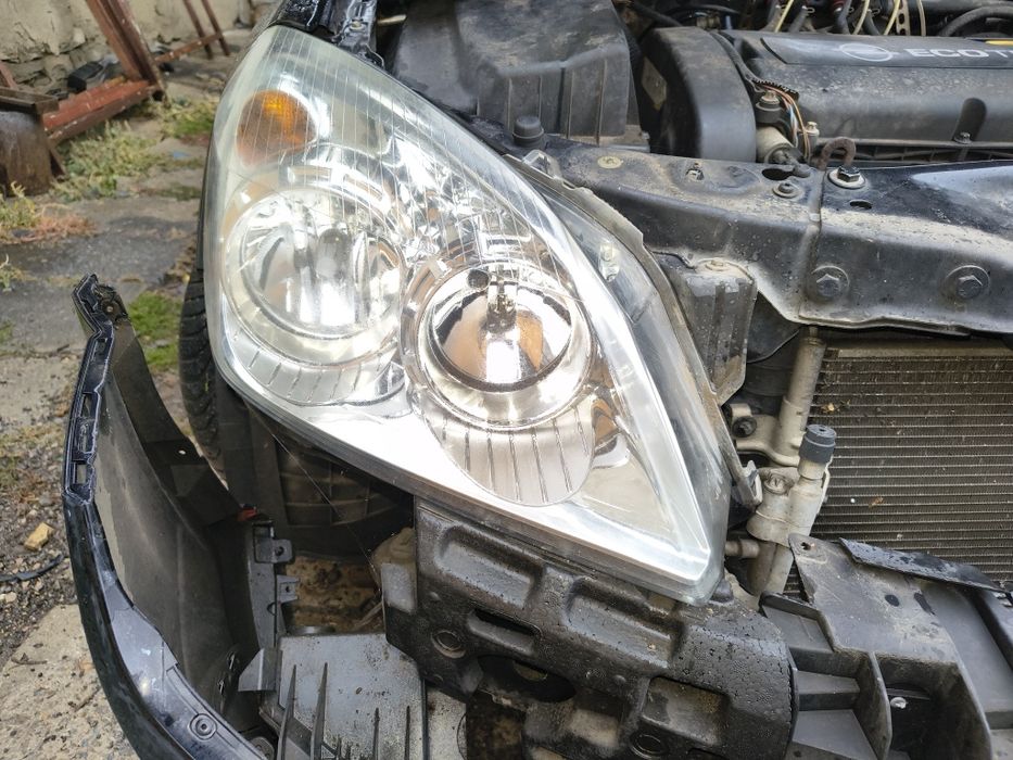 Фарове за Опел Астра Х