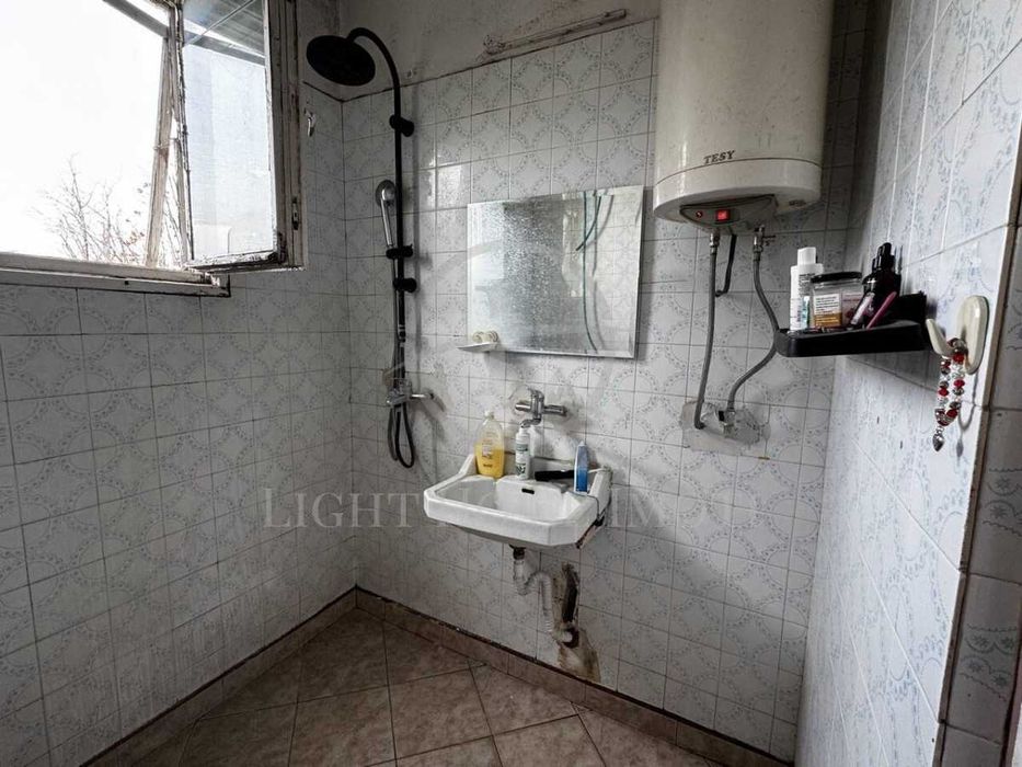 Продава се Тристаен апартамент в Пловдив, Изгрев - 80 кв.м за 950 €/кв.м - Снимка #5