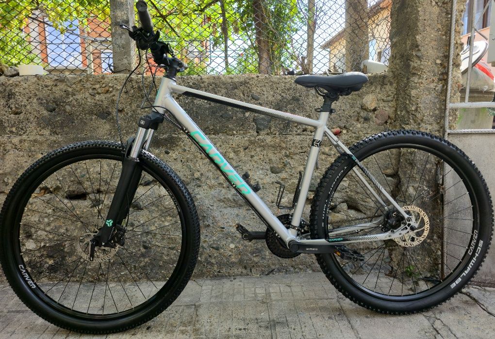 Немски 29 цола XL рамка 3х8 скорости Хидравлични дискови Carver Strict