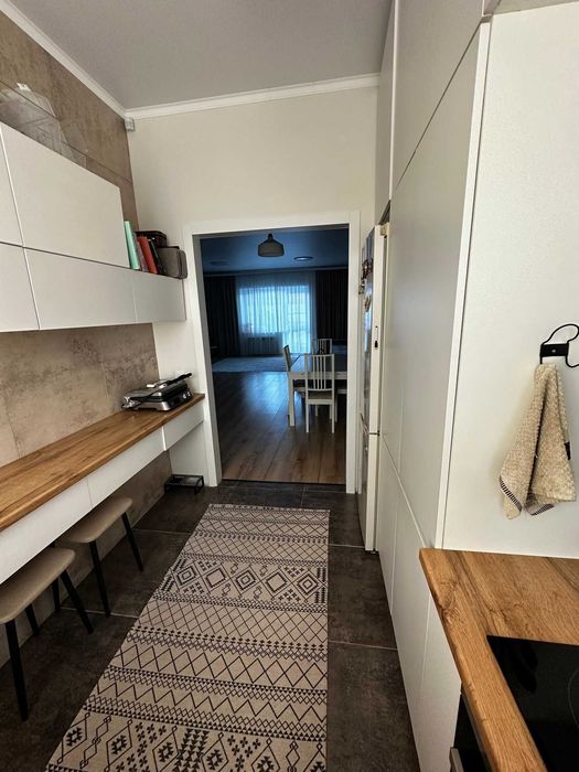 Продажа 2-этажного таунхауса в центре