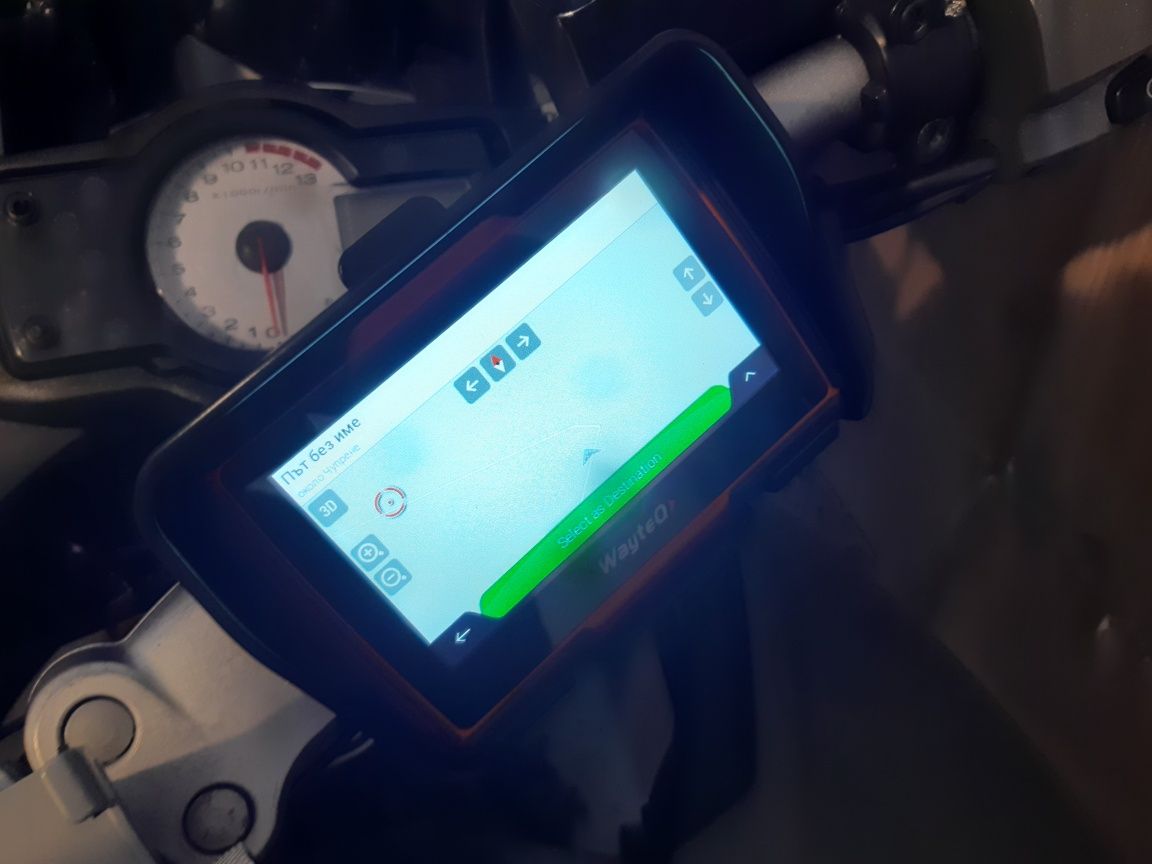 Мотоциклетна навигация WayteQ xRide