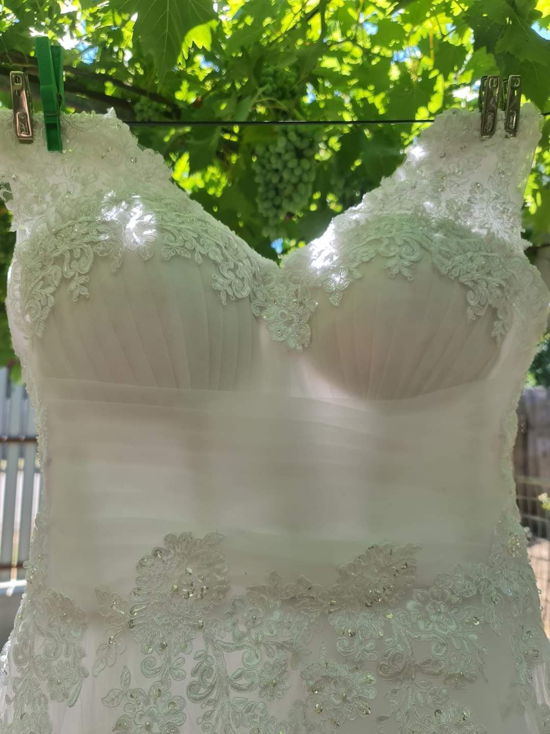 Vând Rochie de mireasa