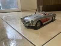 Количка Chevrolet Corvette 1957 burago 1/18 made in Italy