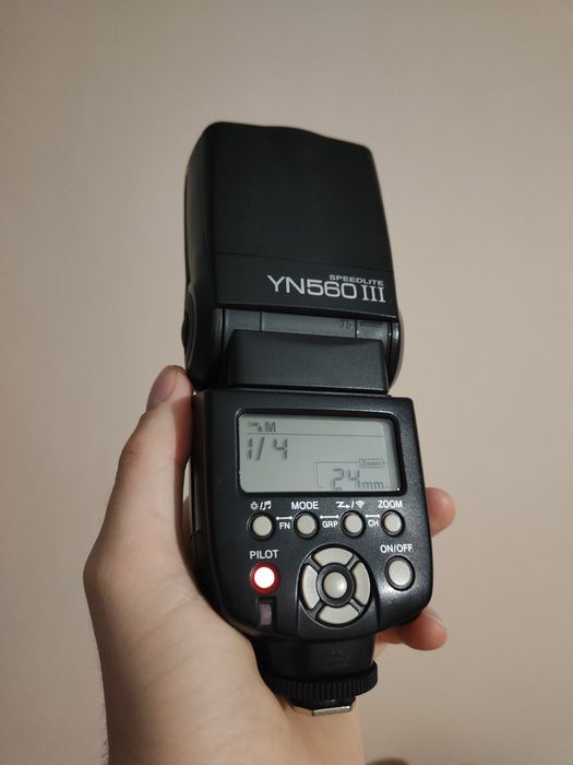 Фотовспышка Yongnuo speedlight YN-560 III