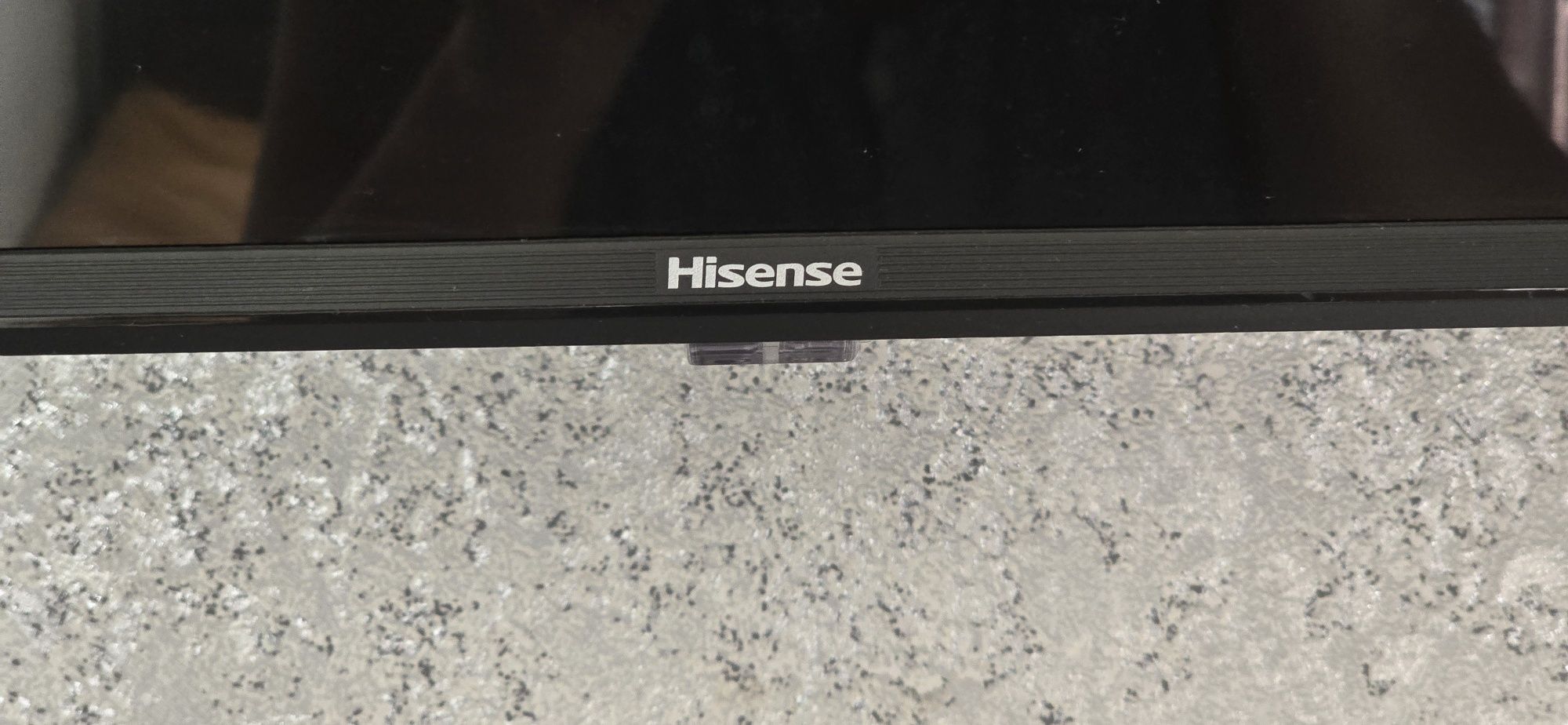 Телевизор 65 размер Hisense